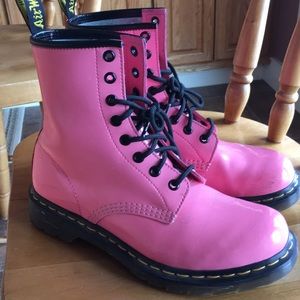 Authentic women’s Pink Doc Martens!